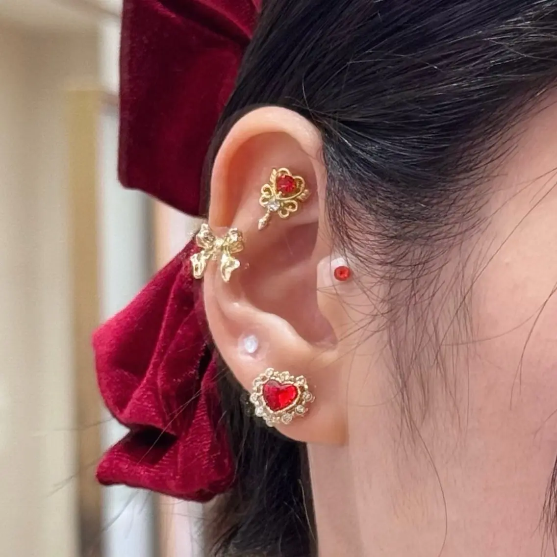 💎耳ツボジュエリー💎片耳9パーツ装着可能🪞トレンドの健康志向×オシャレ🦋の写真