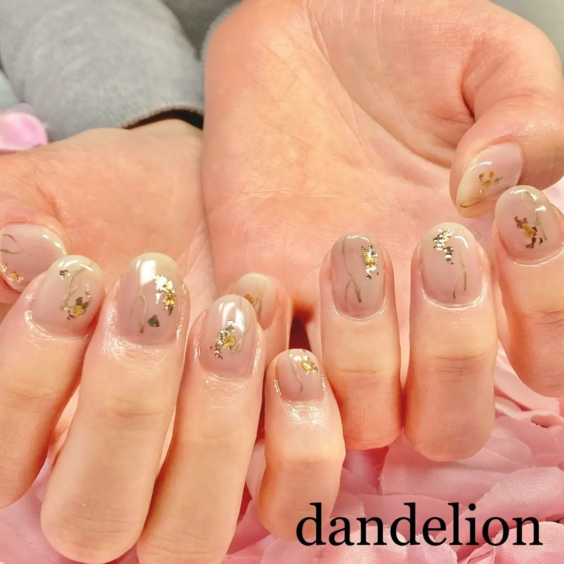 ネイル ハンドネイル ハンドケア dandelion ダンデライオンのネイルデザイン