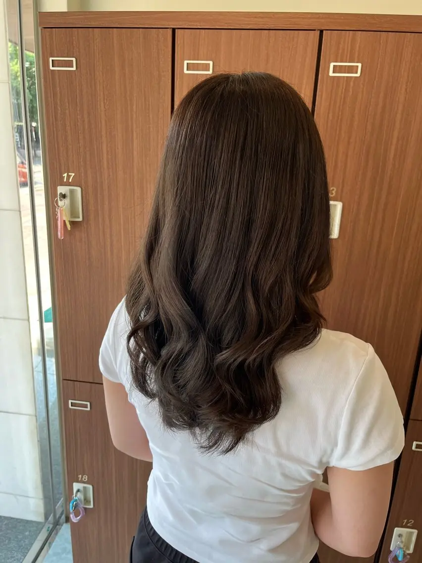 セミロング Ayumi / Lee尼崎のヘアスタイル