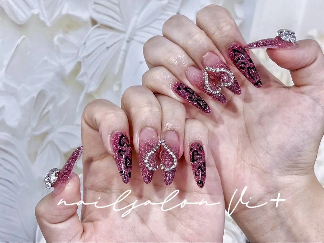 ネイル ハンドネイル ✨Nailsalon Vi+✨のネイルデザイン