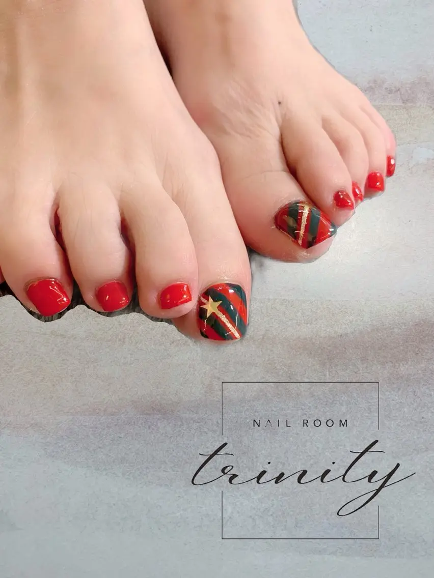 ネイル フットネイル Trinity staffのネイルデザイン