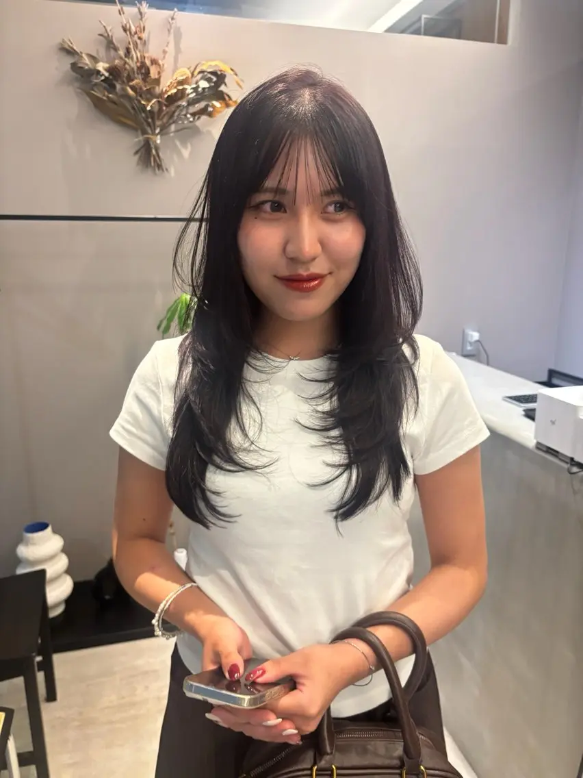 ロング パープルカラー ヘアカラー トリートメント miyu /niilのヘアスタイル