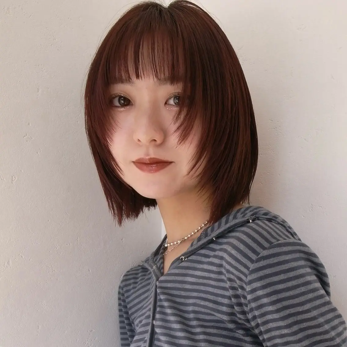 ショート カラー ベージュ/透明感/ 桃子🎀のヘアスタイル