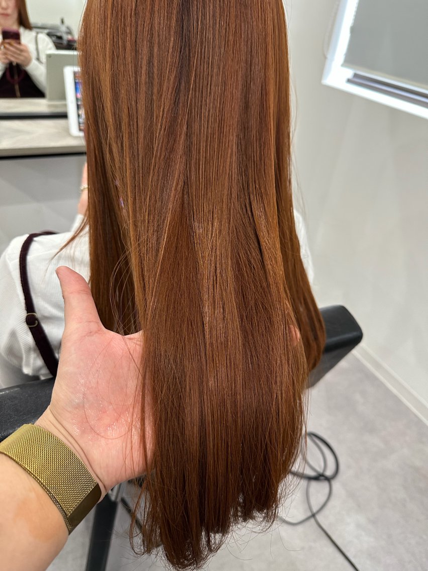 セミロング カラー カット 縮毛矯正 トリートメント 🌈髪質改善🌈 過去の1艶サラ体験✨のヘアスタイル