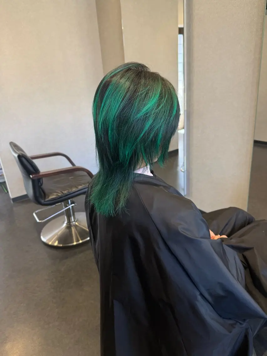 ミディアム レイヤーカット トリートメント カット ヘアカラー 髪質改善⚡️カラー 🍀武久 誠🍀のヘアスタイル