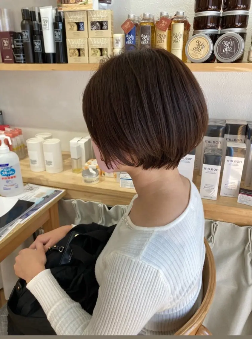 ショート merc.🐑🤍 山口夏希のヘアスタイル