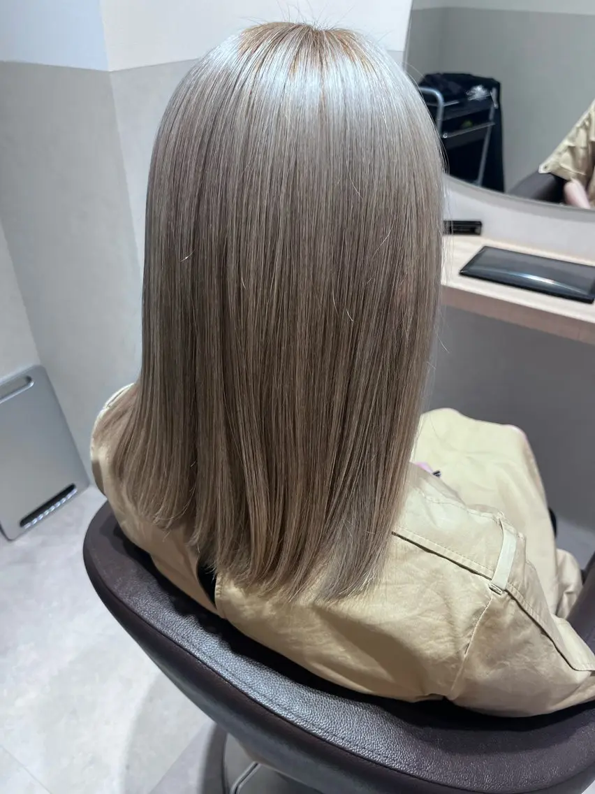 セミロング カラー カット ヘアカラー トリートメント 🍀ナガヤマ ヒデアキ🍀のヘアスタイル