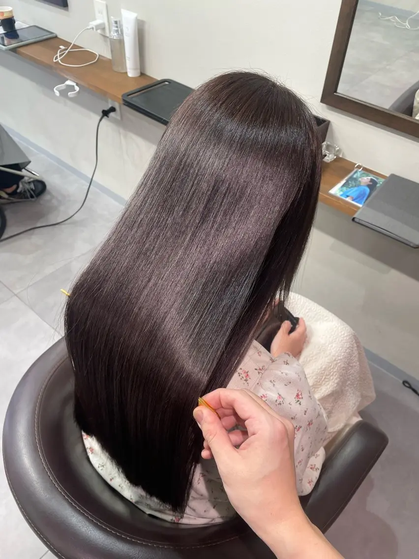 ロング カット ヘアカラー トリートメント 飯村 友亮のヘアスタイル
