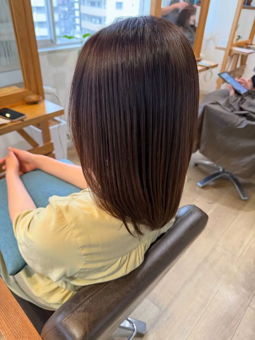 ミディアム RENA｜透明感 カラー×癒しスパのヘアスタイル