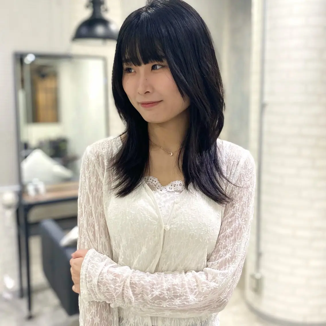 ロング カラー 透明感カラー shiori/透明感 /顔周り/髪質改善のヘアスタイル
