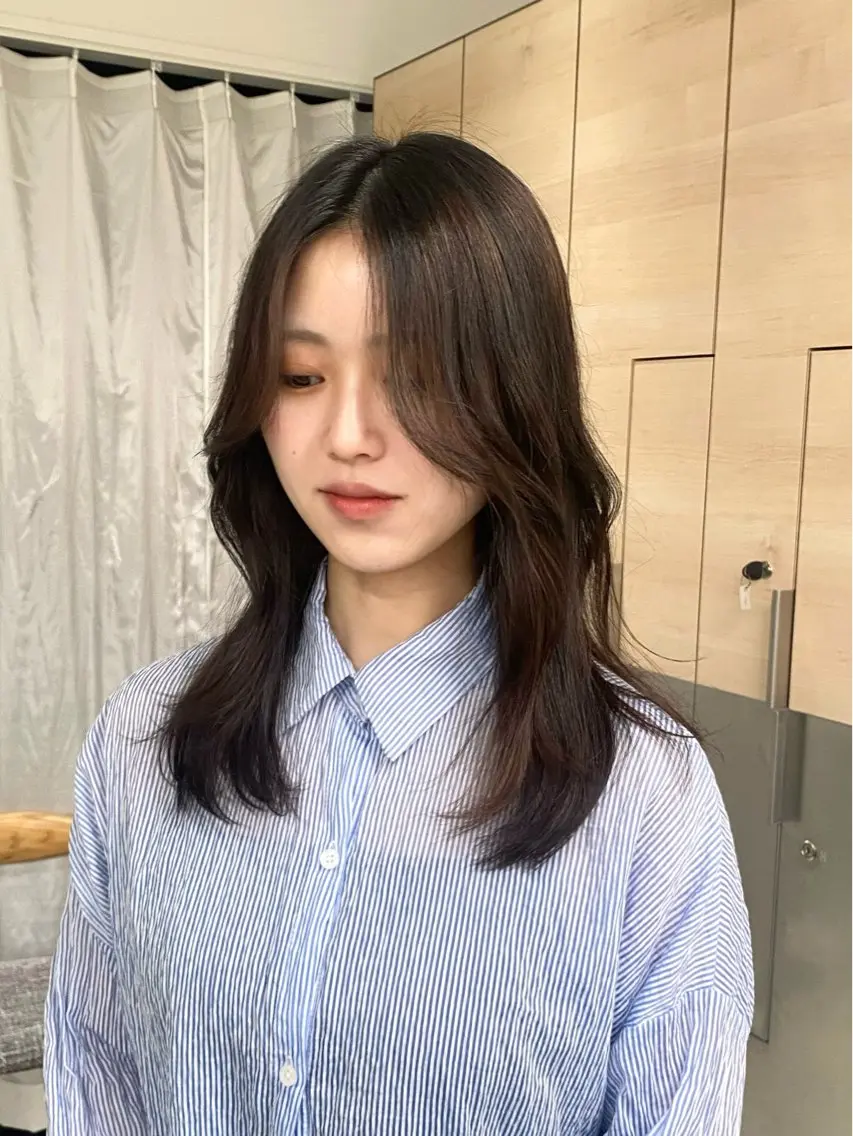 ロング レイヤーカット ロング sara/レイヤー /カラー【東日本橋】のヘアスタイル