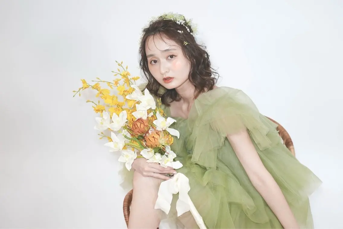 ミディアム ヘアセット 《カメレオン》 西田美輝のヘアスタイル