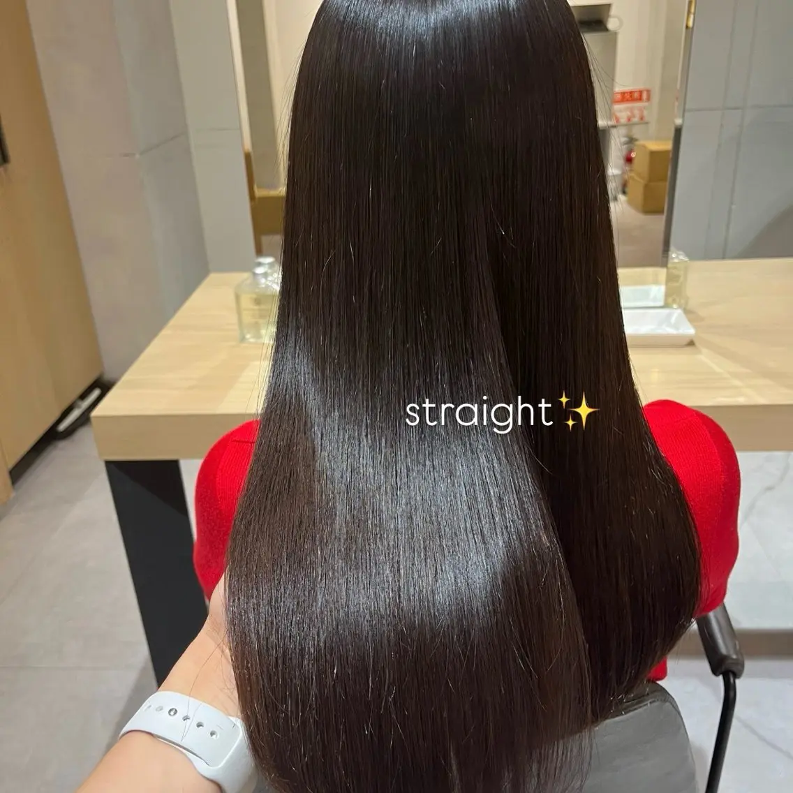 ロング 縮毛矯正 じゅり / 似合わせカラーのヘアスタイル