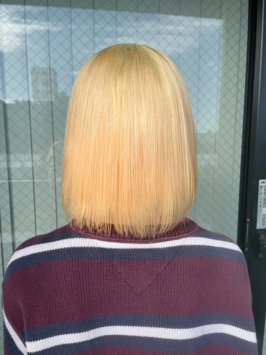 ミディアム カラー ブリーチ ブロンド ケアブリーチ ハイトーンカラー ボブ ヘアカラー トリートメント 暖色カラー🍒 ケアブリーチ/akiのヘアスタイル