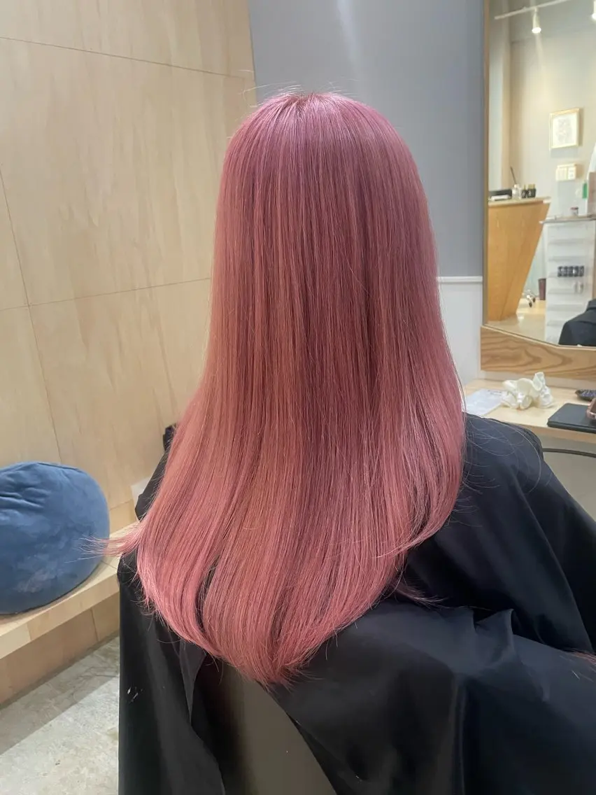 カラー ブリーチ miloc かおりのヘアスタイル