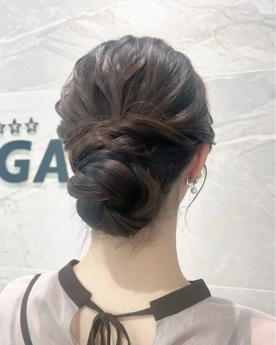 ヘアアレンジ ヘアセット Karen ｜仙台駅 ｜ SUGAR🪞の眉毛・アイブロウイメージ