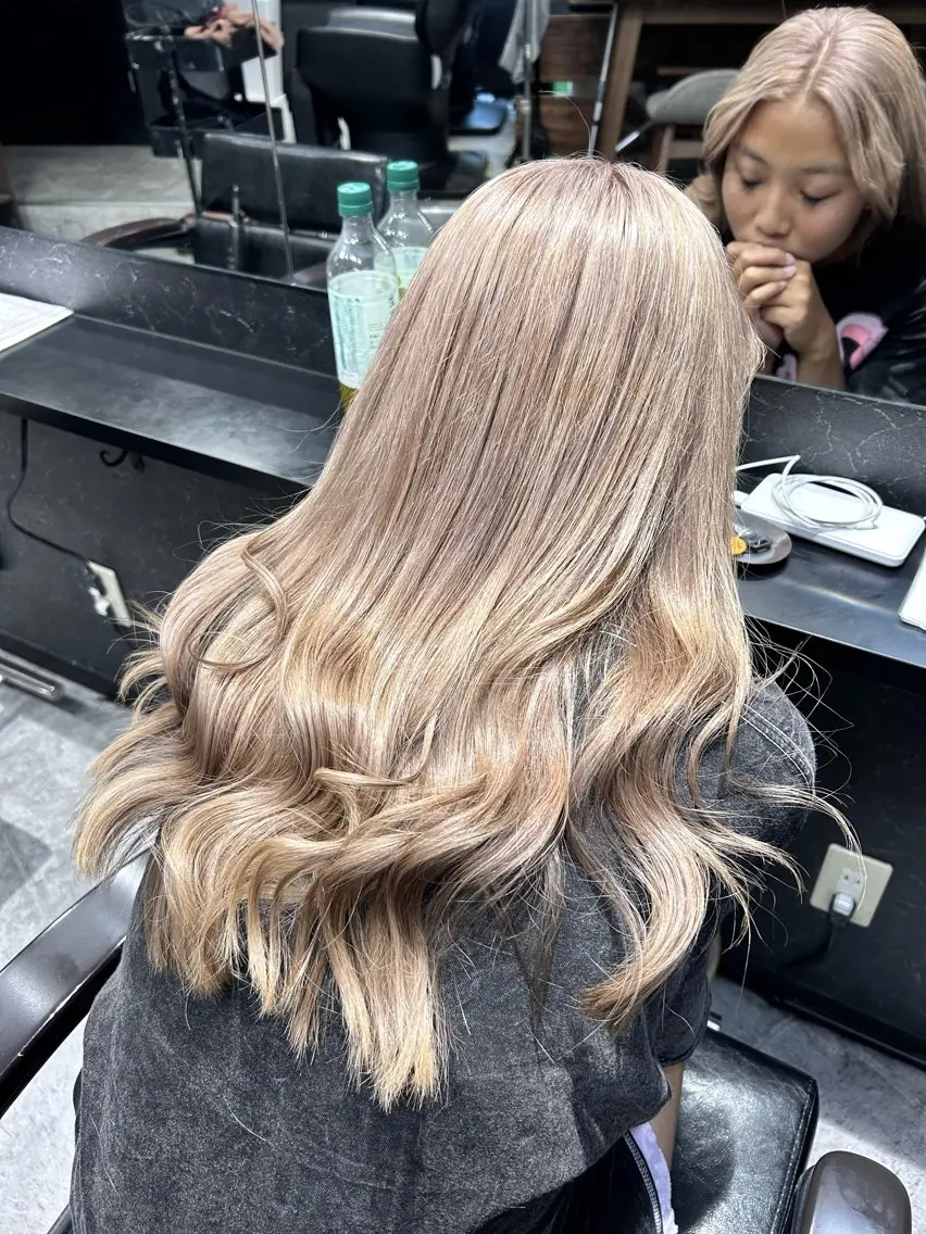 ロング カラー ヘアカラー トリートメント 💎透明感カラー💎 bAteAu あまねのヘアスタイル