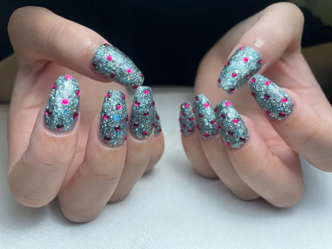 ネイル 長さ出し フットネイル フレンチネイル ジェルネイル ガラスフレンチ MEO NAIL 中野 研修ネイリストのネイルデザイン