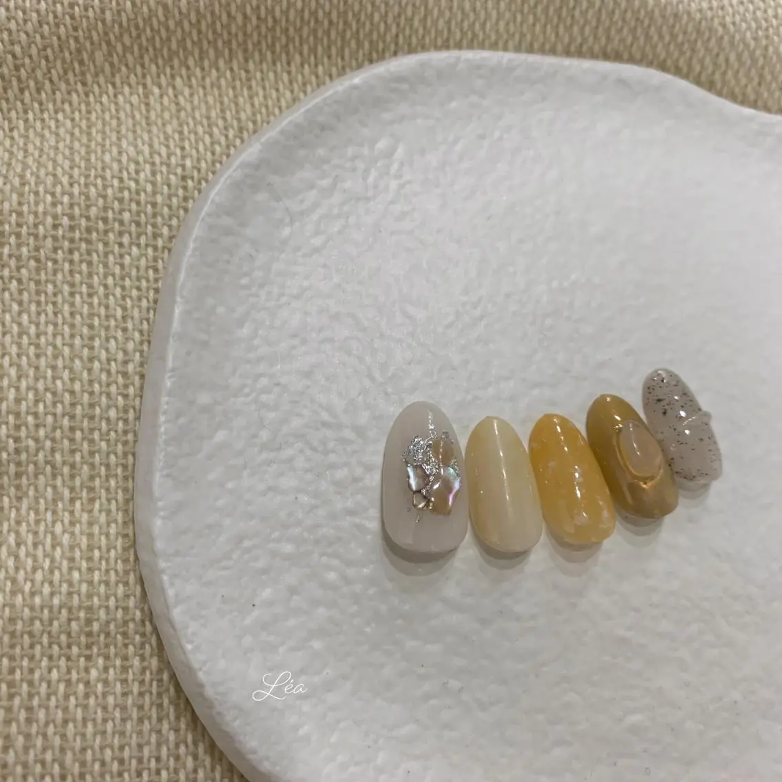 ネイル ジェルネイル パラジェル Léa nailのネイルデザイン