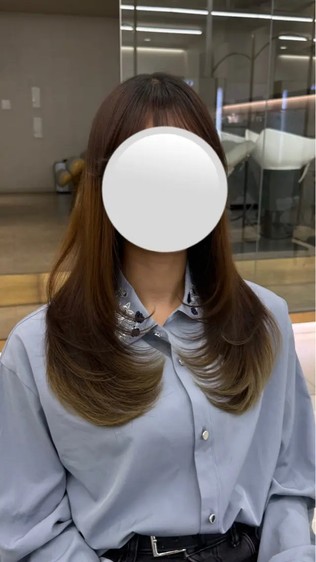 ロング 韓国風レイヤー 日向 GINZAのヘアスタイル