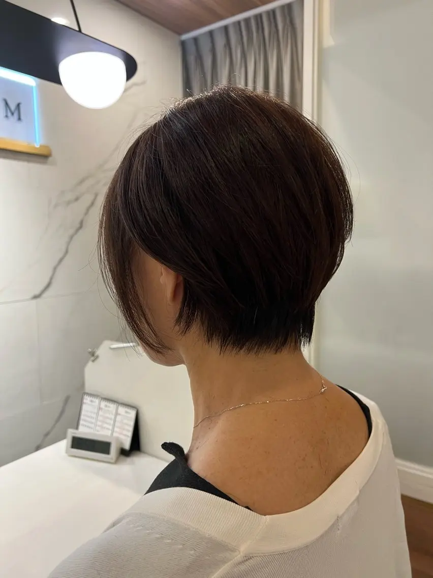 ショート 村中 逸紀のヘアスタイル