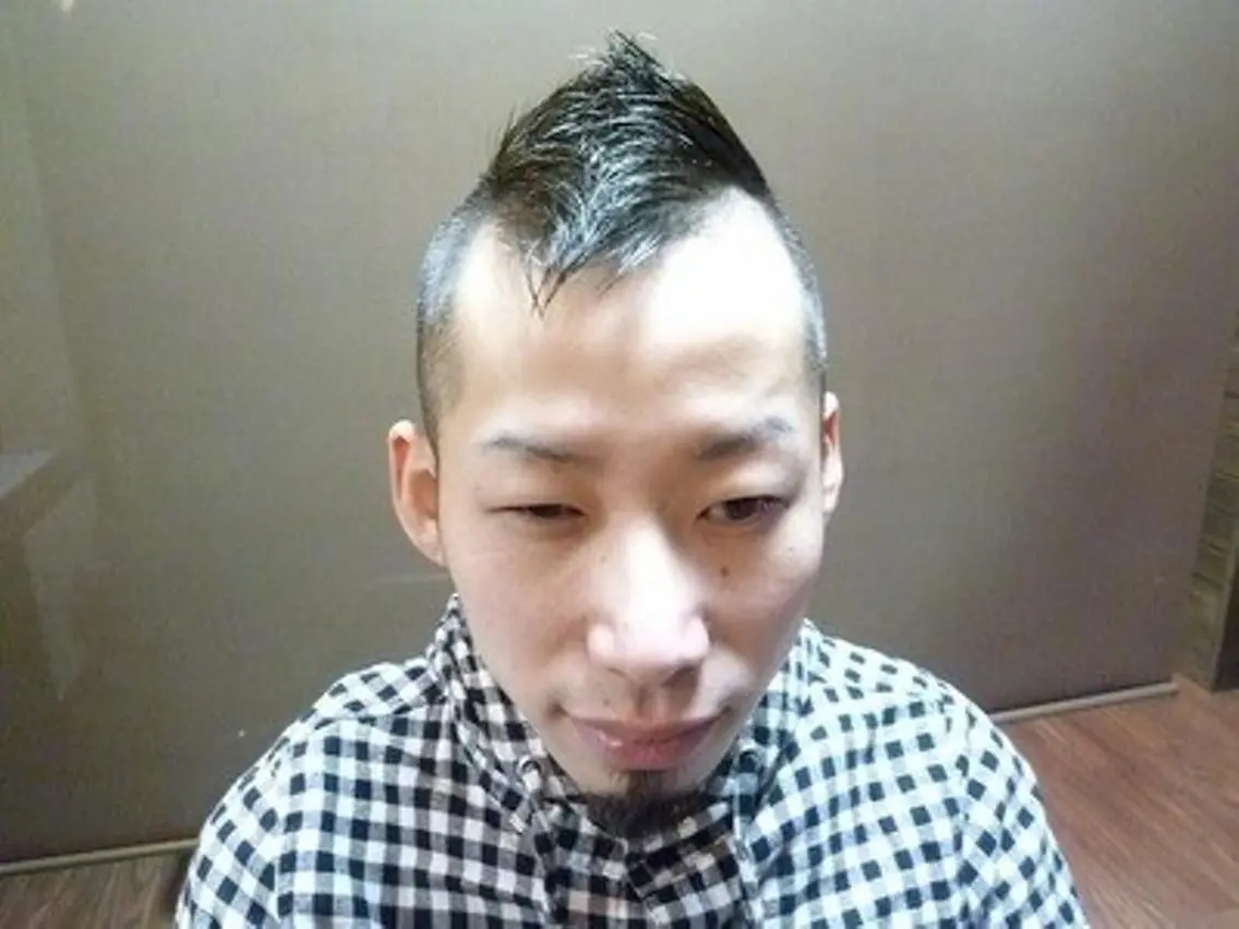 メンズ 岡林 選のヘアスタイル