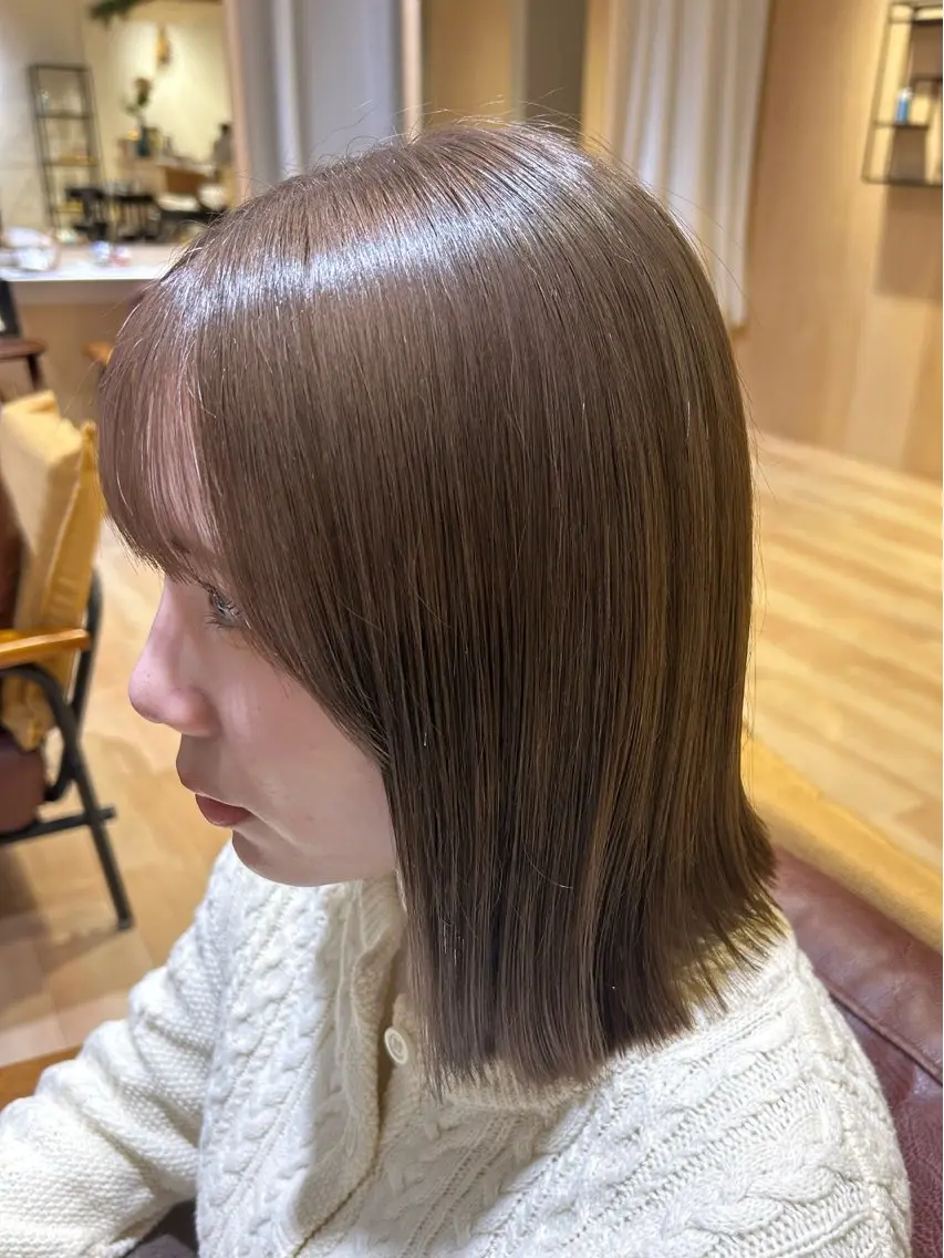 ショート カラー 切りっぱなしボブ ベージュカラー ミルクティーベージュ ボブ ヘアカラー トリートメント 🎀natsuki /ブリーチカラー🎀のヘアスタイル