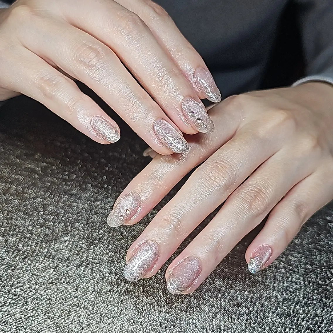 ネイル ラメ(グリッター) マグネットネイル ピンク salon de  Princessのネイルデザイン
