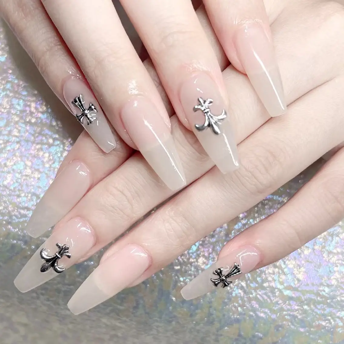 ネイル ハンドネイル Queen's ゆなのネイルデザイン