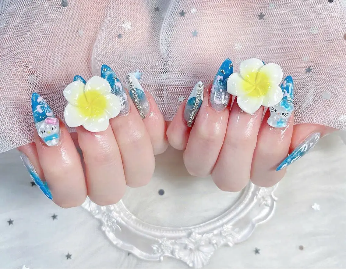 ネイル チークネイル 長さ出し フレンチネイル ジェルネイル グラデーション ハンドネイル THANHTHANH NAILのネイルデザイン