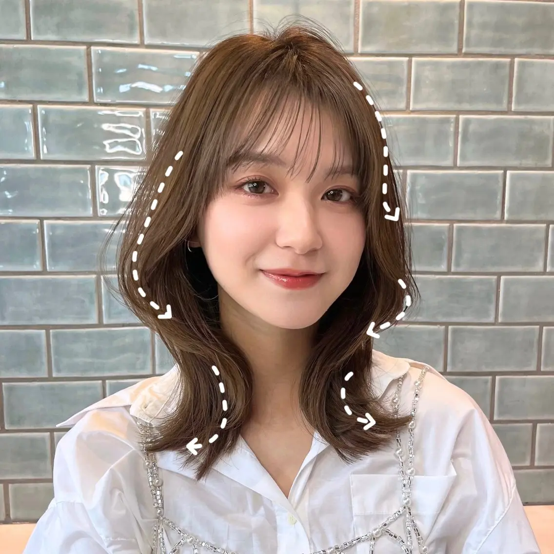 ミディアム レイヤーくびれヘア アレンジmanakaのヘアスタイル