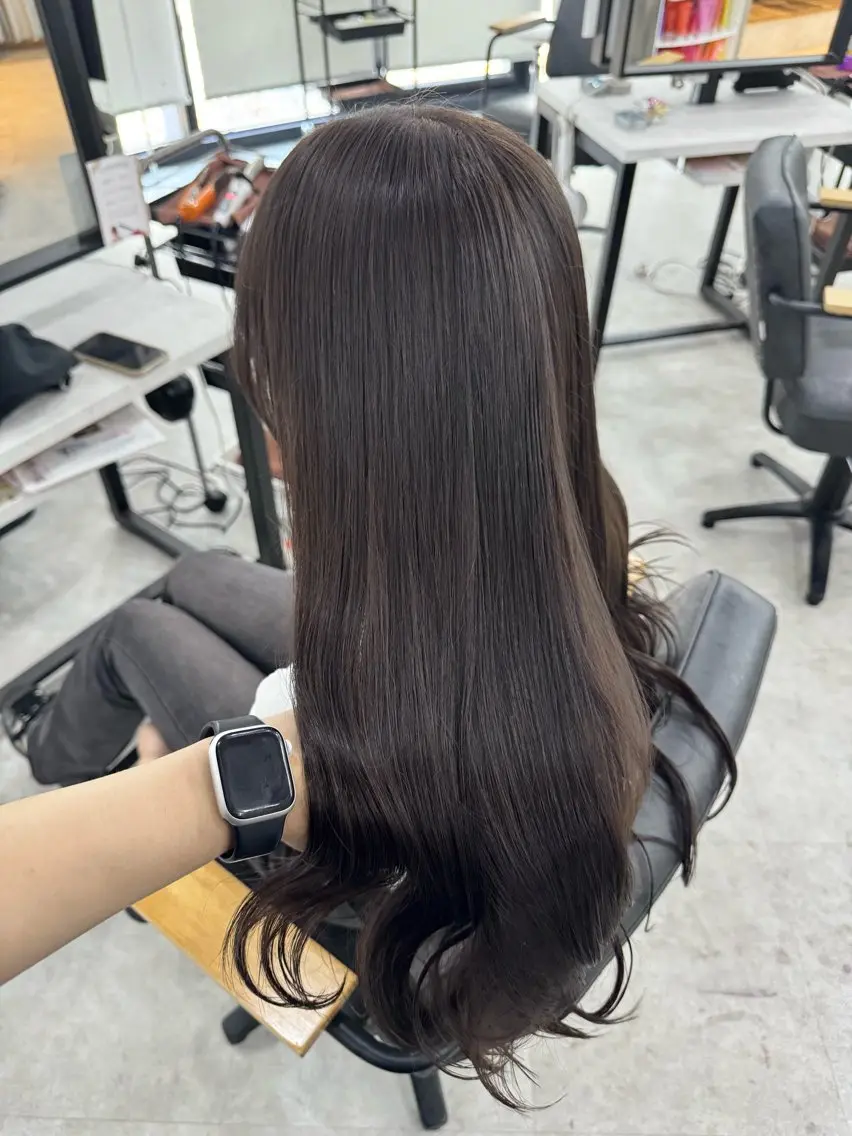ロング カット ヘアカラー トリートメント 縮毛矯正\髪質改善 🫧拓都のヘアスタイル