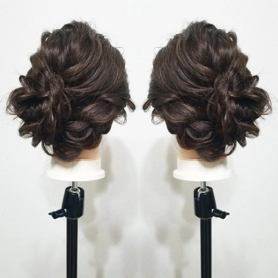 カラー ロング ヘアアレンジ See by merの眉毛・アイブロウイメージ