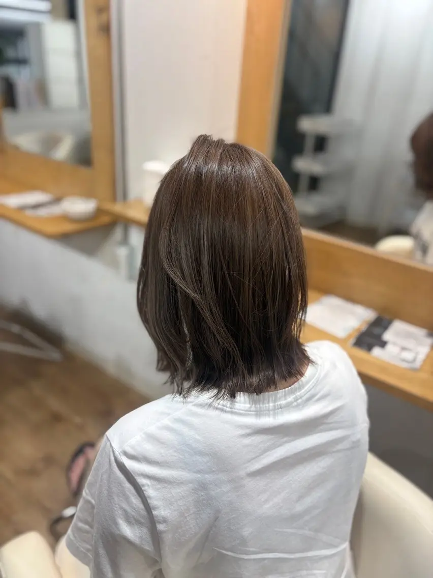 ミディアム カラー 透明感カラー ハイライトカラー ハイライト 京都駅/透明感カラー 🖤sakiのヘアスタイル