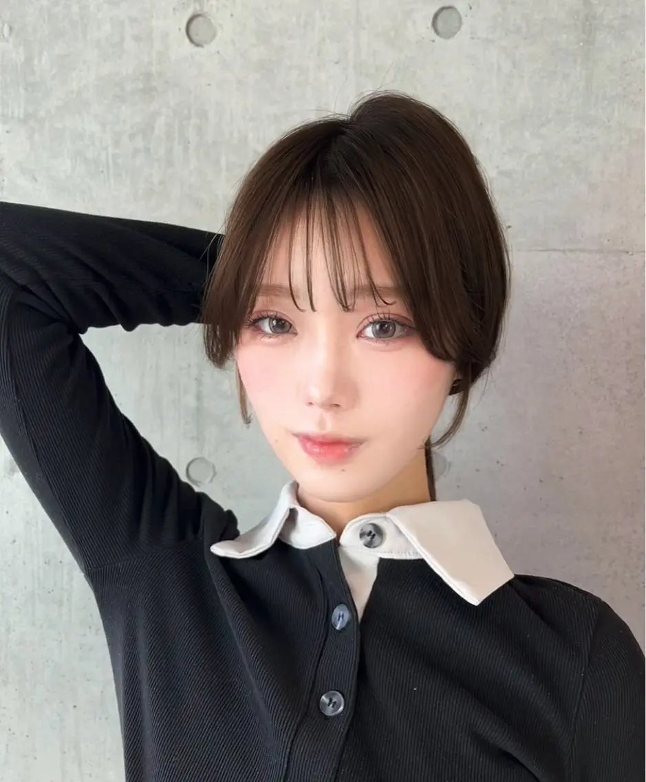 セミロング カラー カット ヘアカラー トリートメント 🌫️大人韓国ヘア 🌫️naoyaのヘアスタイル
