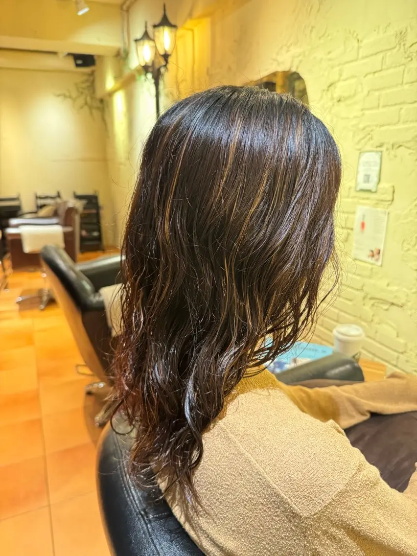 セミロング カット パーマ SHO ✂︎のヘアスタイル