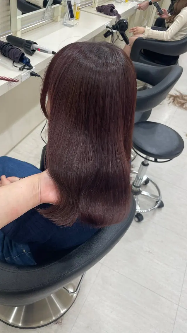 セミロング カット ヘアカラー トリートメント ヘアセット 💗暖色カラー💗 ツヤ髪💗Mayaのヘアスタイル