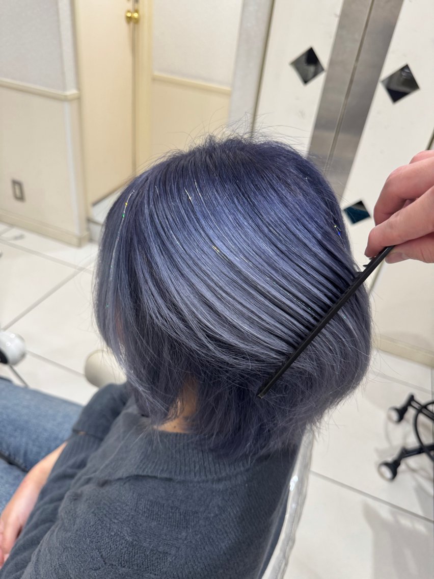 ミディアム ヘアカラー 新井 俊輔のヘアスタイル