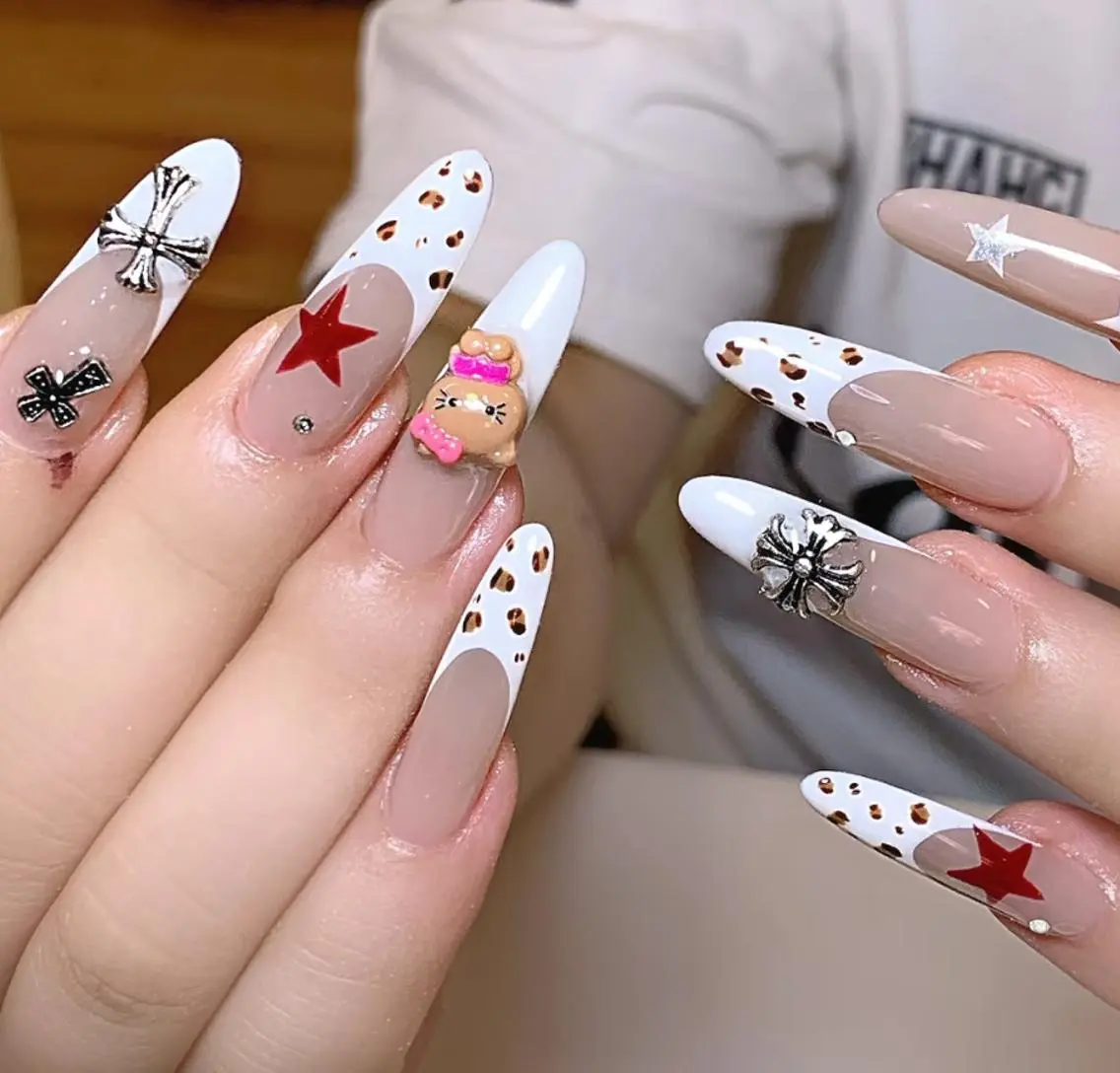 ネイル ハンドネイル Pure&Rich Nailのネイルデザイン