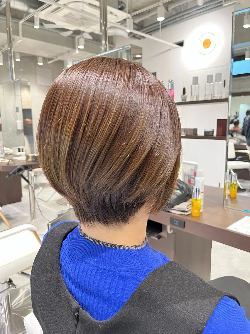 ショート 🫧透明感イルミナ カラー🫧三浦菜々子のヘアスタイル