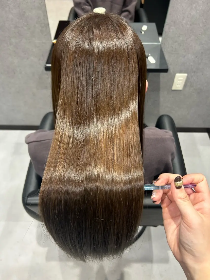 ロング カラー トリートメント 佐野 彩音のヘアスタイル