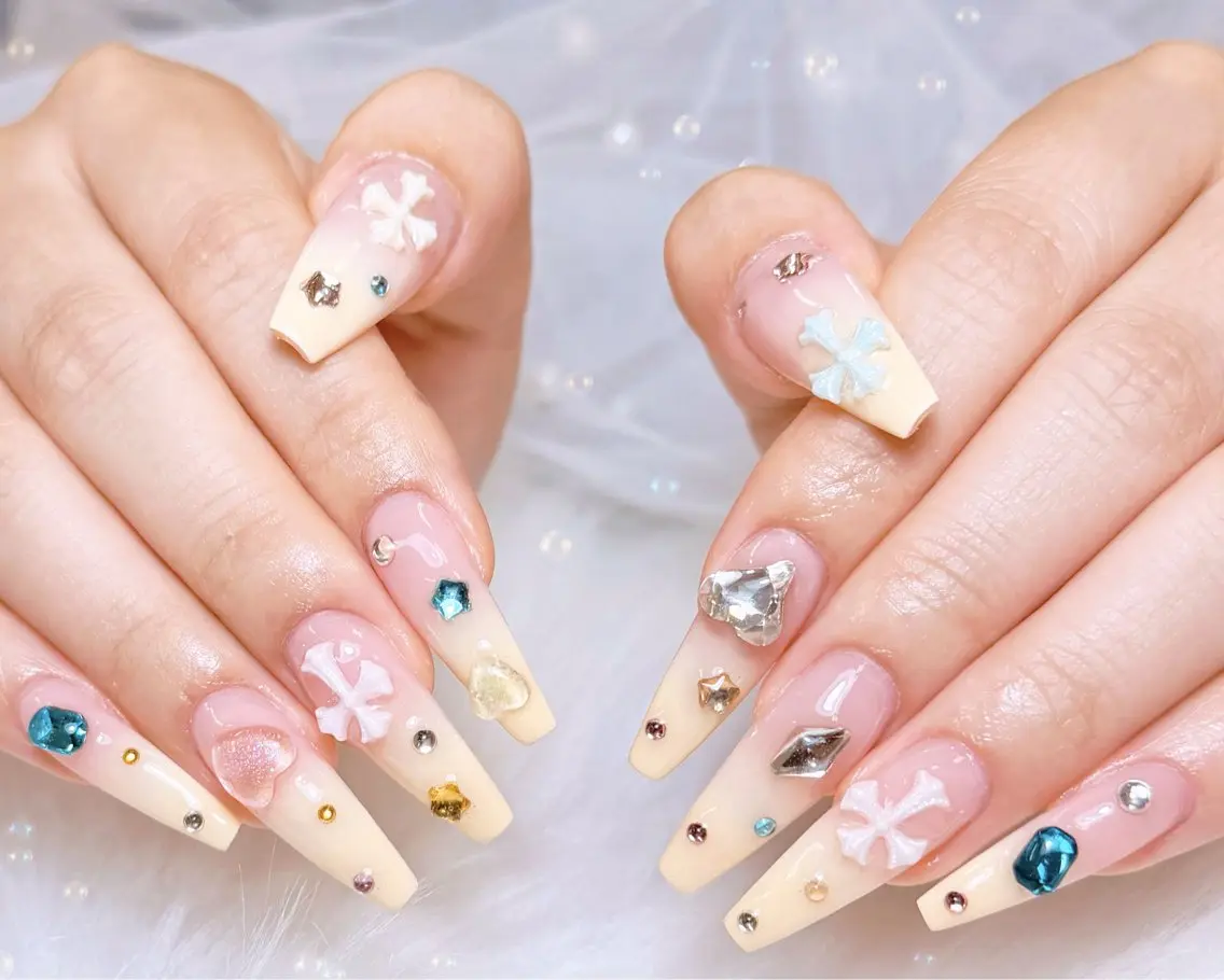 ネイル チークネイル 長さ出し フラッシュネイル フレンチネイル グラデーション ハンドネイル AN NAIL SALONのネイルデザイン