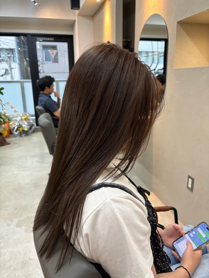 カラー ヘアカラー 古賀 光のヘアスタイル
