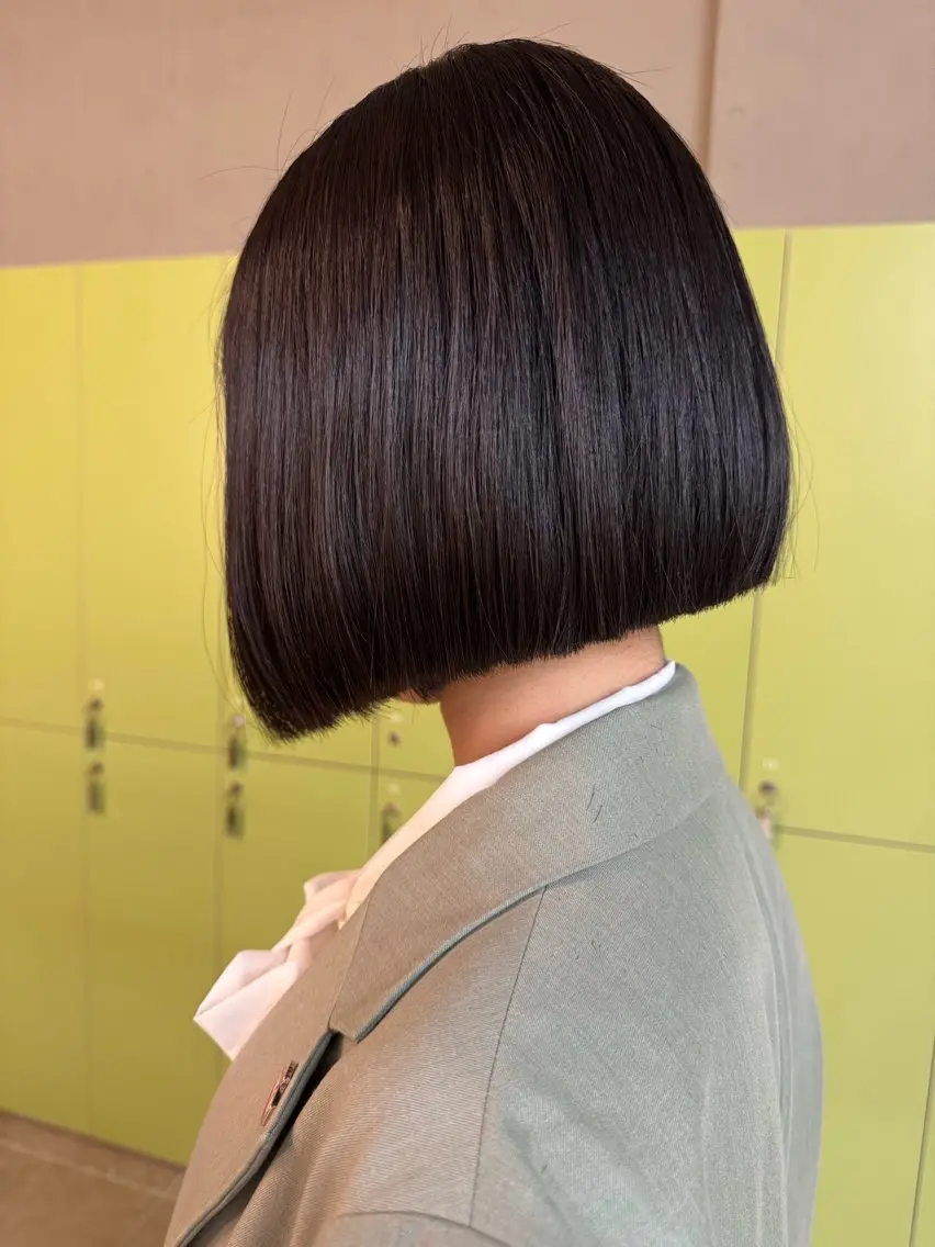 ショート カラー 藤井 ことみのヘアスタイル