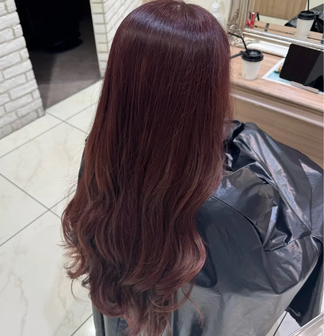 ロング カラー ヘアアレンジ ブラウンカラー ピンクカラー ピンクブラウン 寺田 結月のヘアスタイル