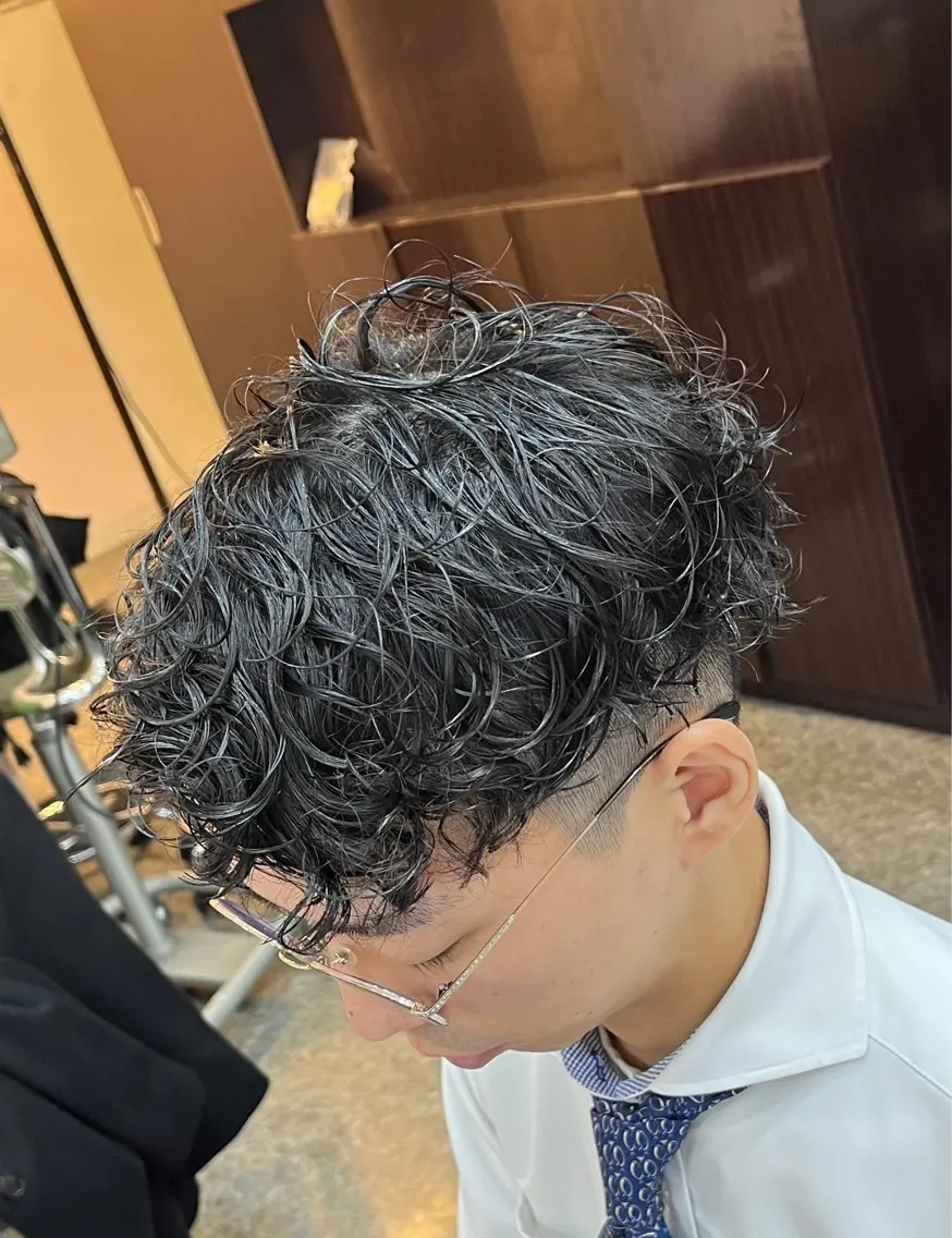 ミディアム パーマ 🌈予約の98%パ ーマ⭕️🌈福本のヘアスタイル