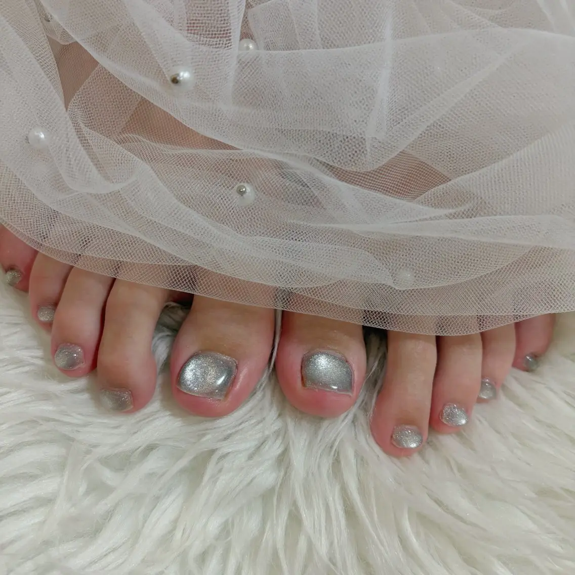 ネイル フットネイル LAVISH sakiのネイルデザイン