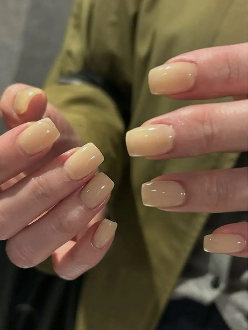 ネイル アートネイル ニュアンスネイル ワンカラーネイル 夏ネイル talo .のネイルデザイン