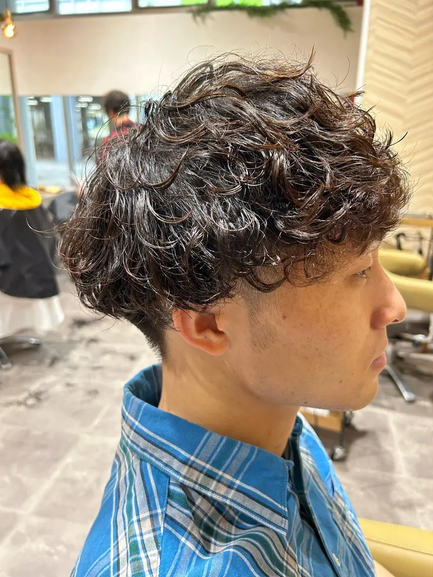 ミディアム 福壽 智也のヘアスタイル