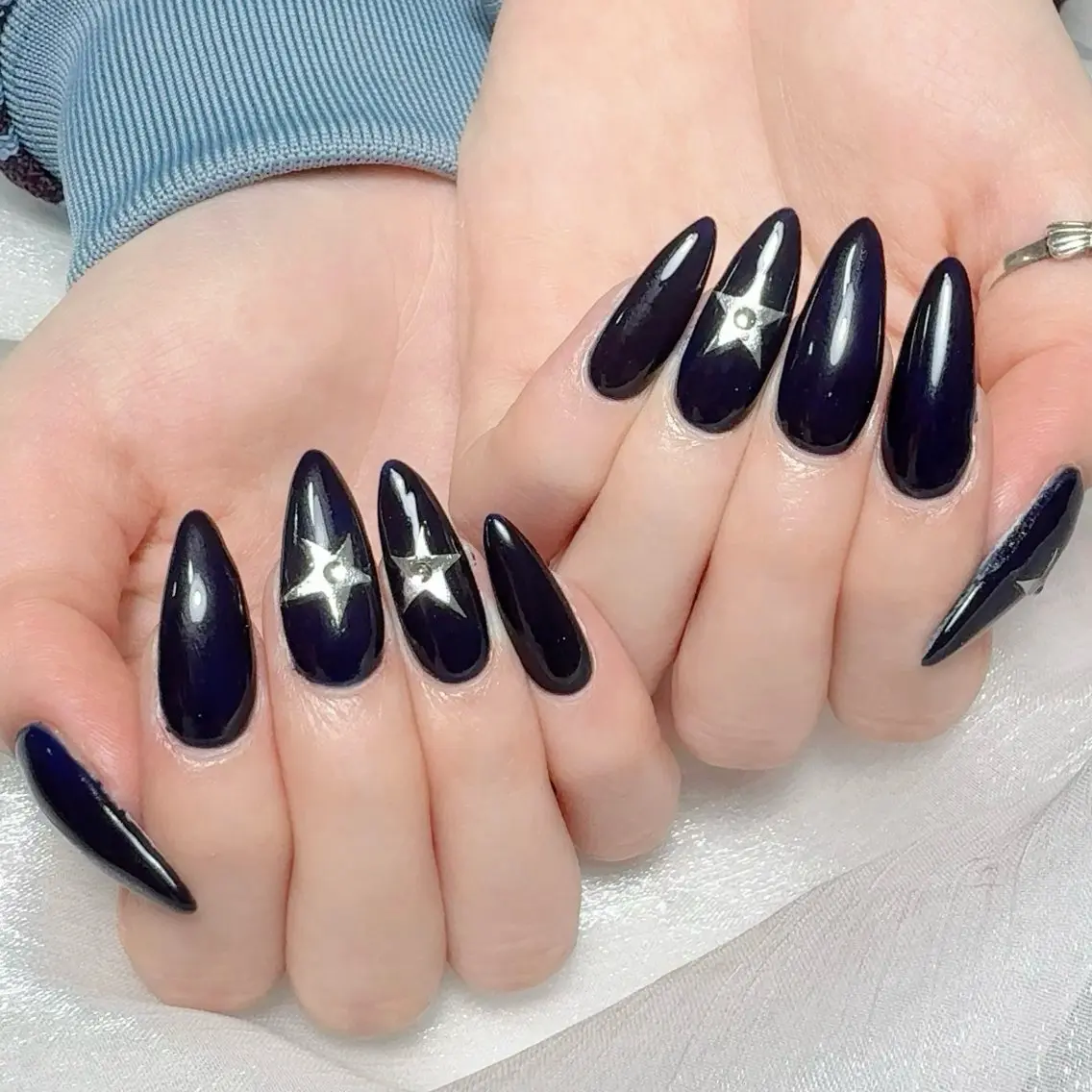 メンズ ネイル メンズ韓国風 アートネイル オーロラネイル ガーリー キラキラネイル ハンドネイル Nail salon 木にいるのネイルデザイン